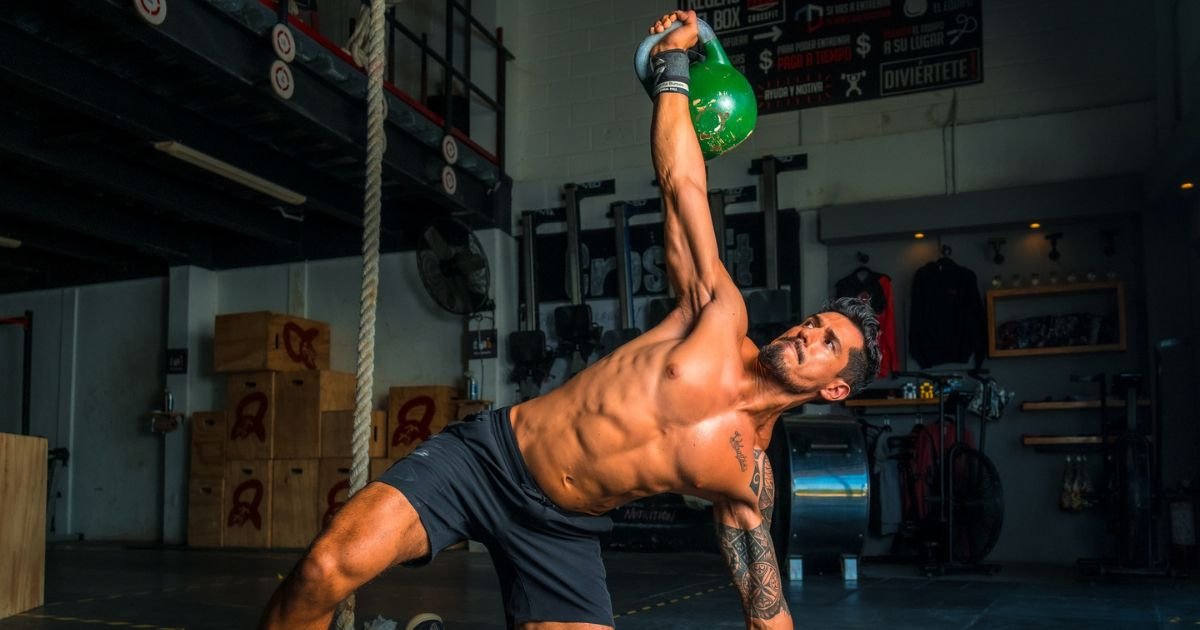 45-Minute Kettlebell and Bodyweight Workout for Fat Loss
